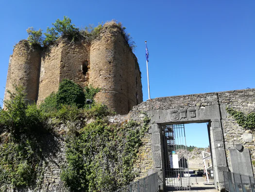 Ruine du chateau Franchimont (Belgique)